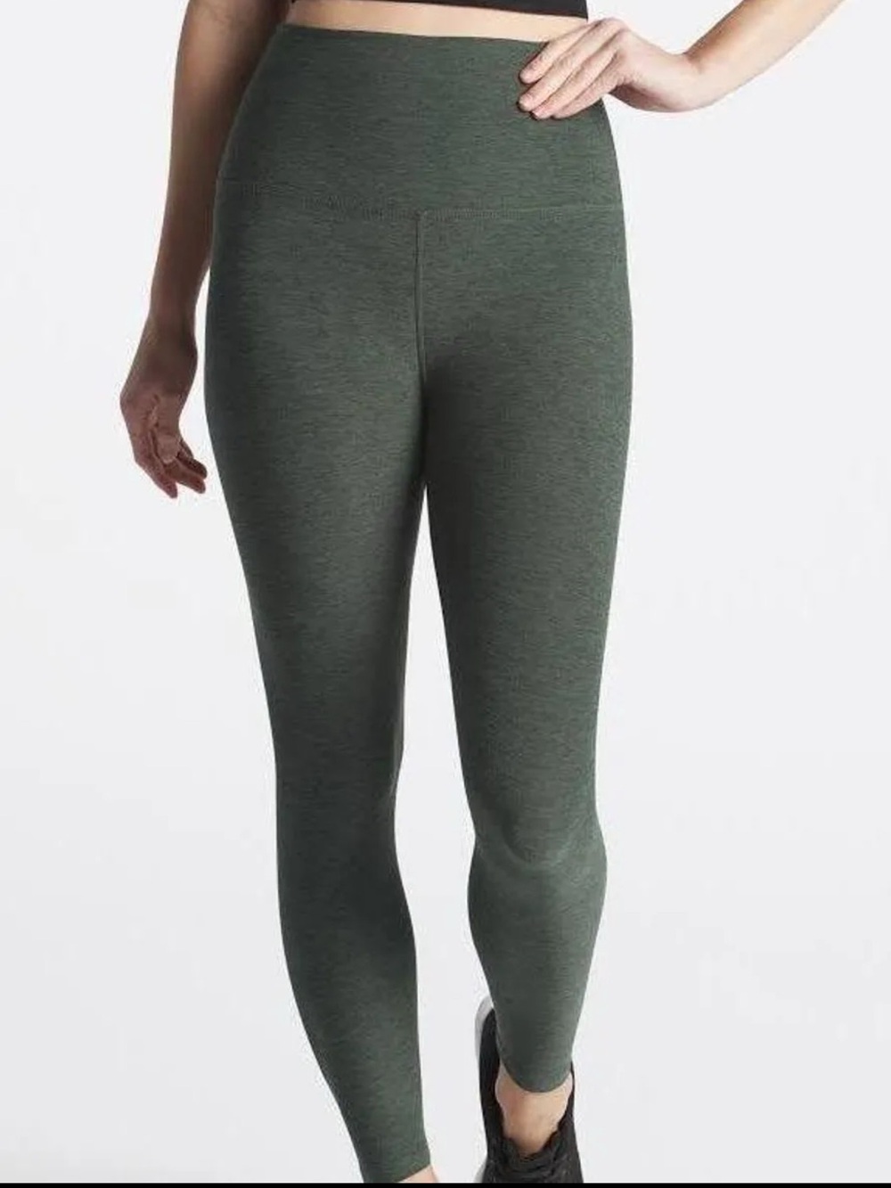 Beyond Yoga Caught in the Midi Space Dye Cropped Leggings Green Small